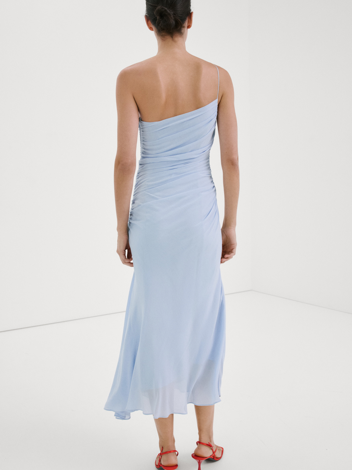 Сукні MANGO AMINA модель 27067940_50 Сукні MANGO AMINA модель 27067940_50 Фото