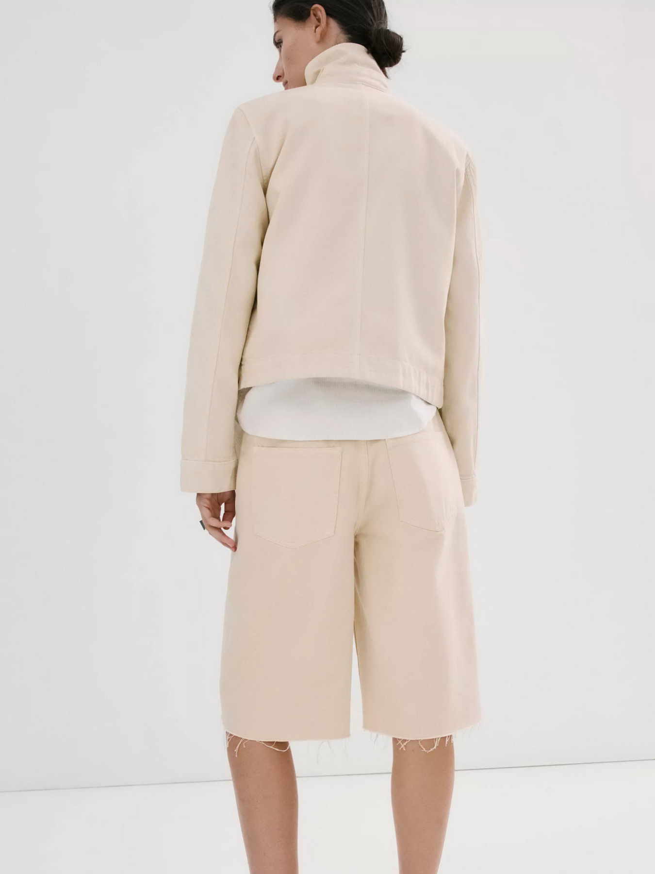 Шорти MANGO MILANO модель 27097142_10 Шорти MANGO MILANO модель 27097142_10 Фото