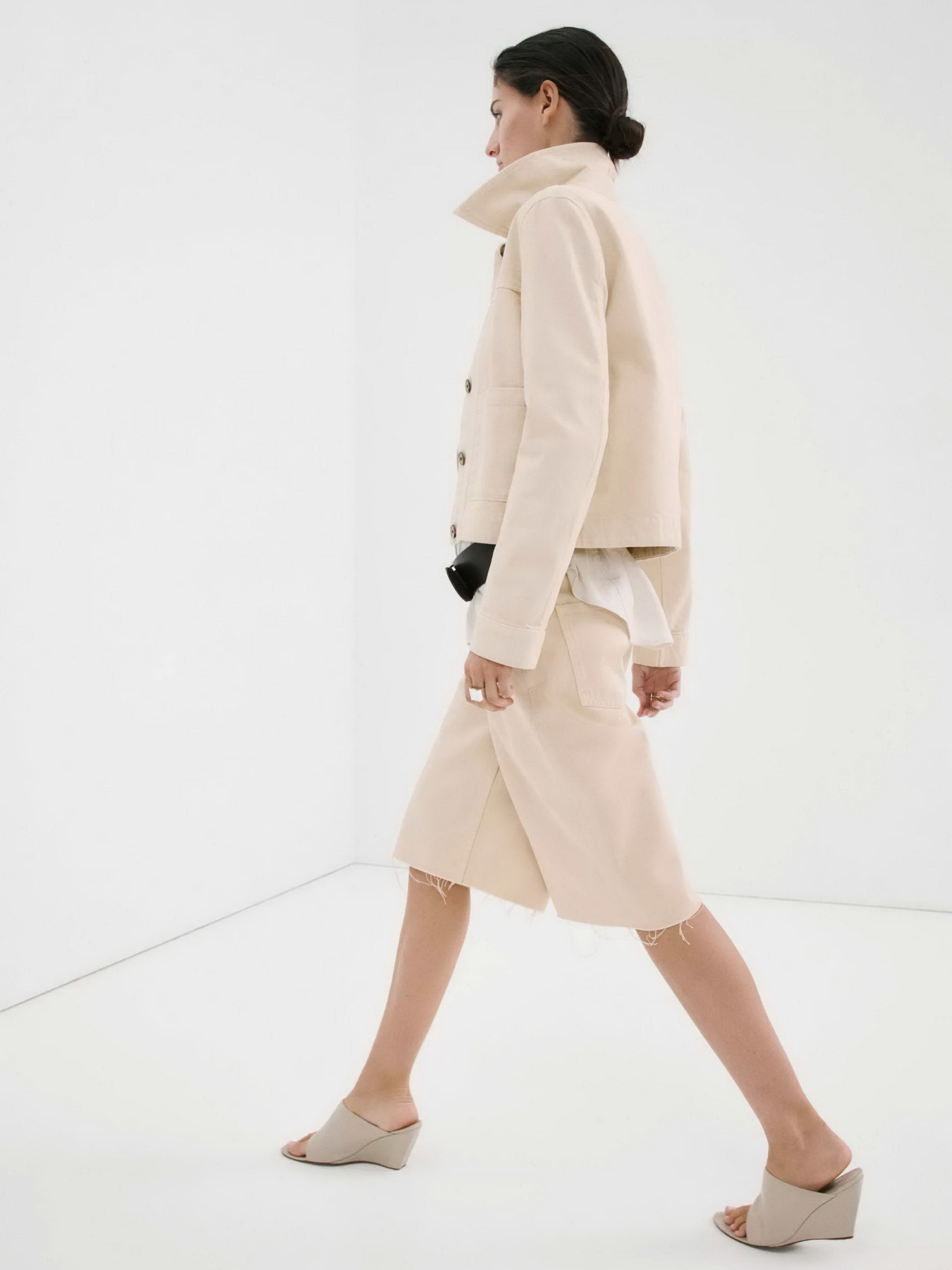 Шорти MANGO MILANO модель 27097142_10 Шорти MANGO MILANO модель 27097142_10 Фото