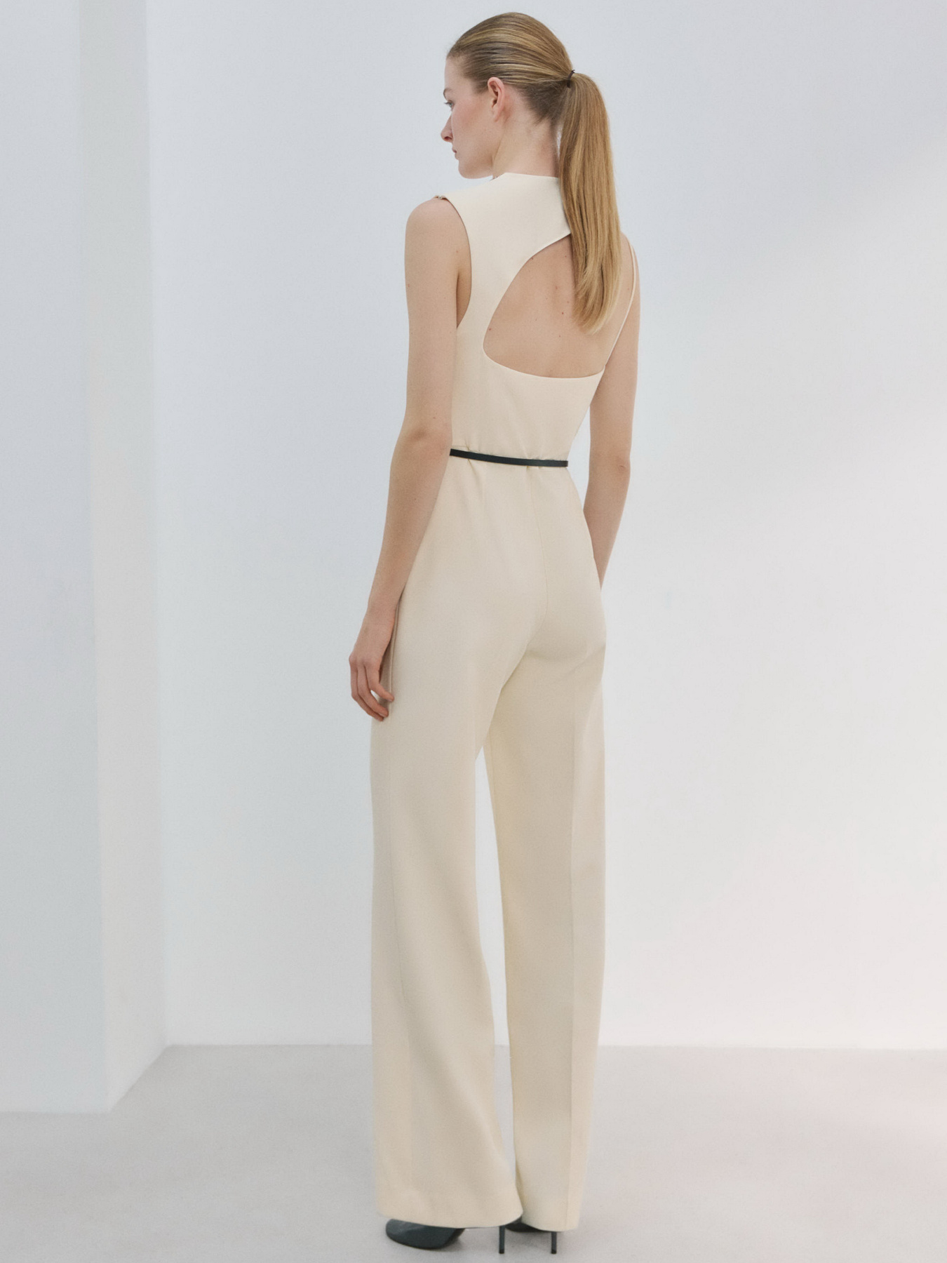 Комбинезоны MANGO LILIANA модель 27015836_10 Комбинезоны MANGO LILIANA модель 27015836_10 Фото