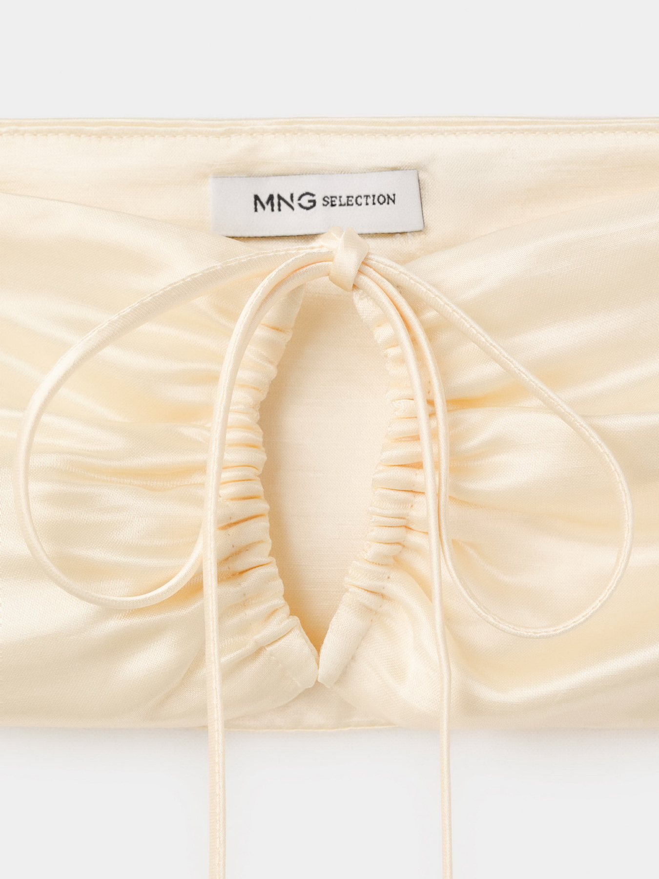 Футболки і поло MANGO ESTEVE модель 27057798_8 Футболки і поло MANGO ESTEVE модель 27057798_8 Фото