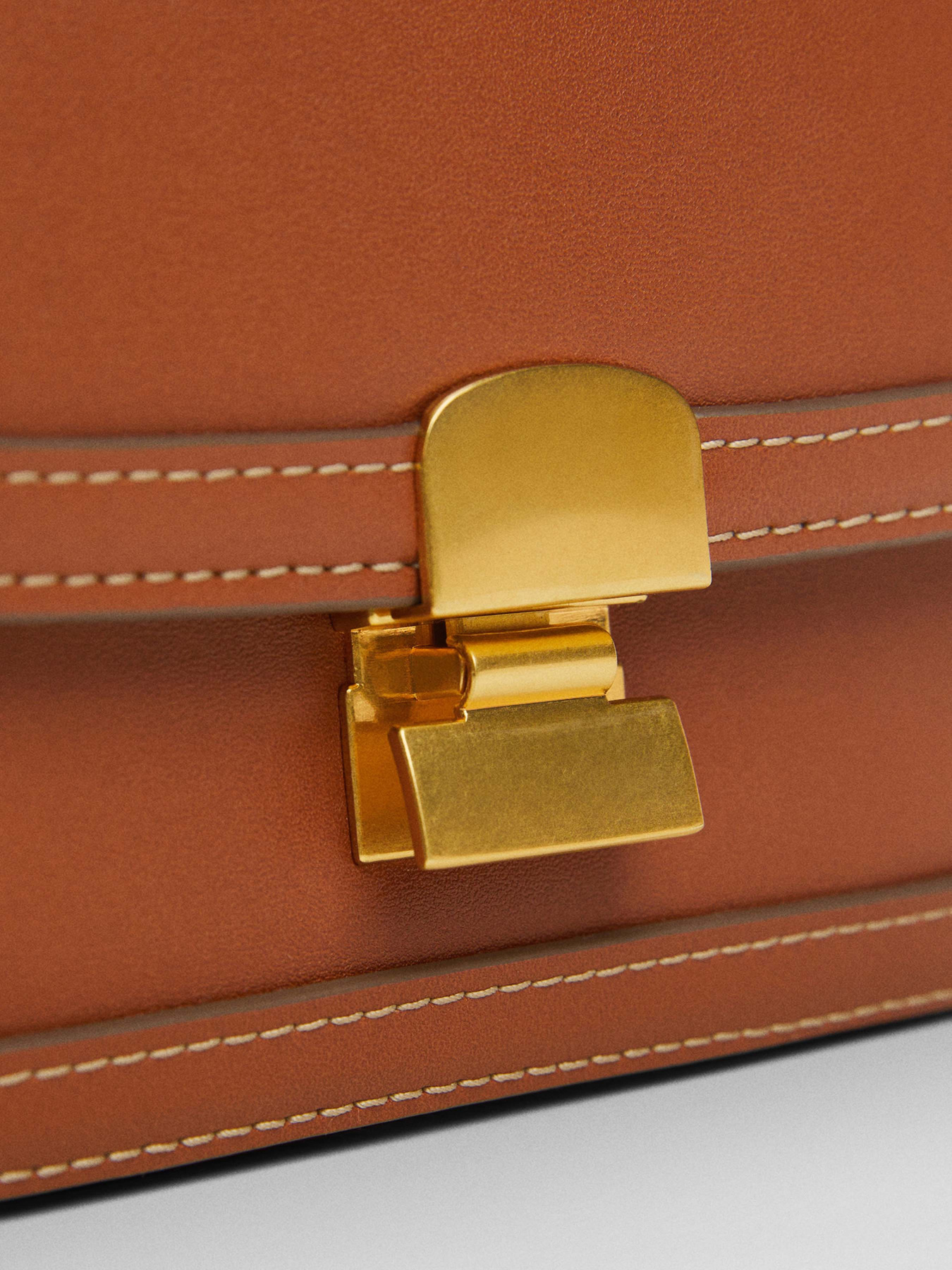 Сумки MANGO Monaco модель 67004484_CU Фото