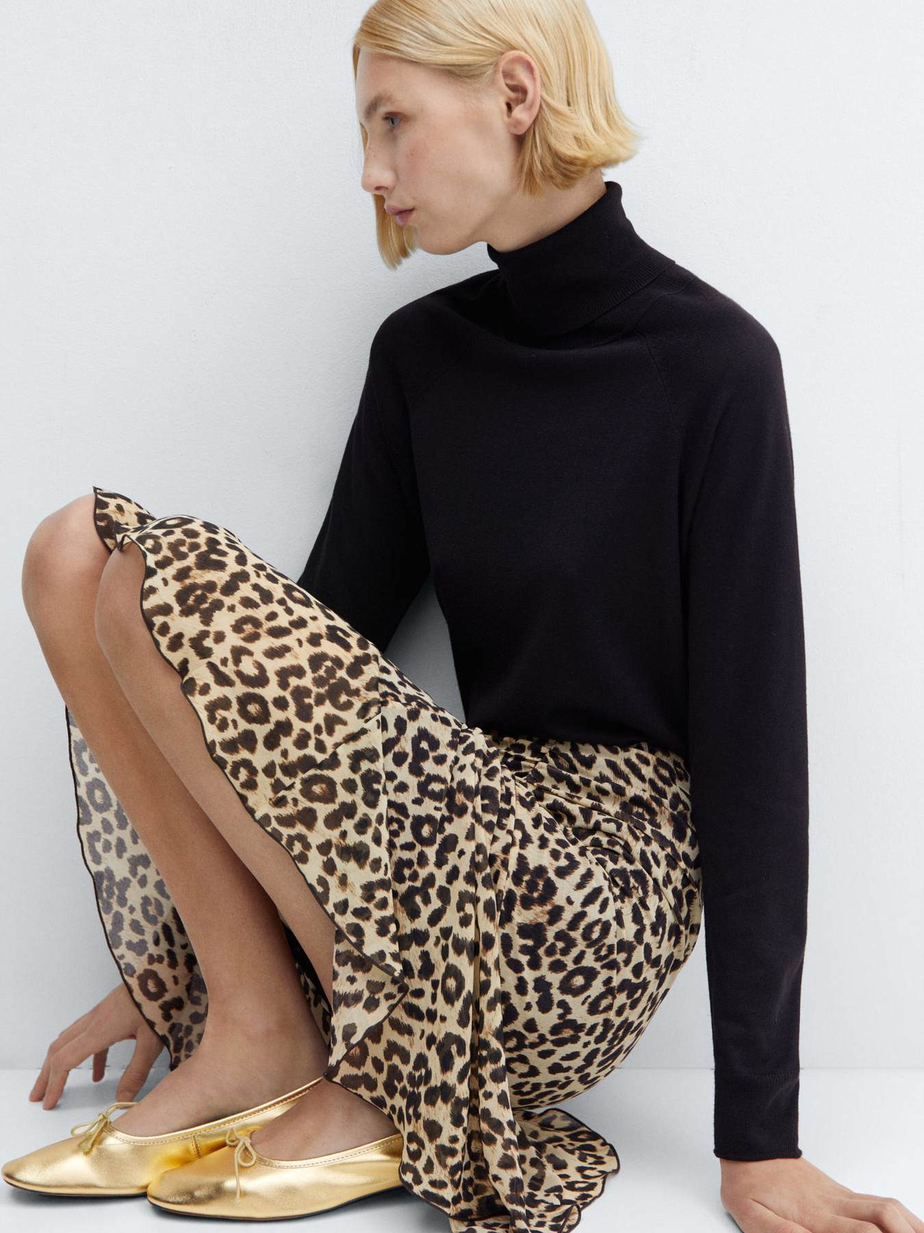 Юбки MANGO LEO модель 67084029_99 Фото