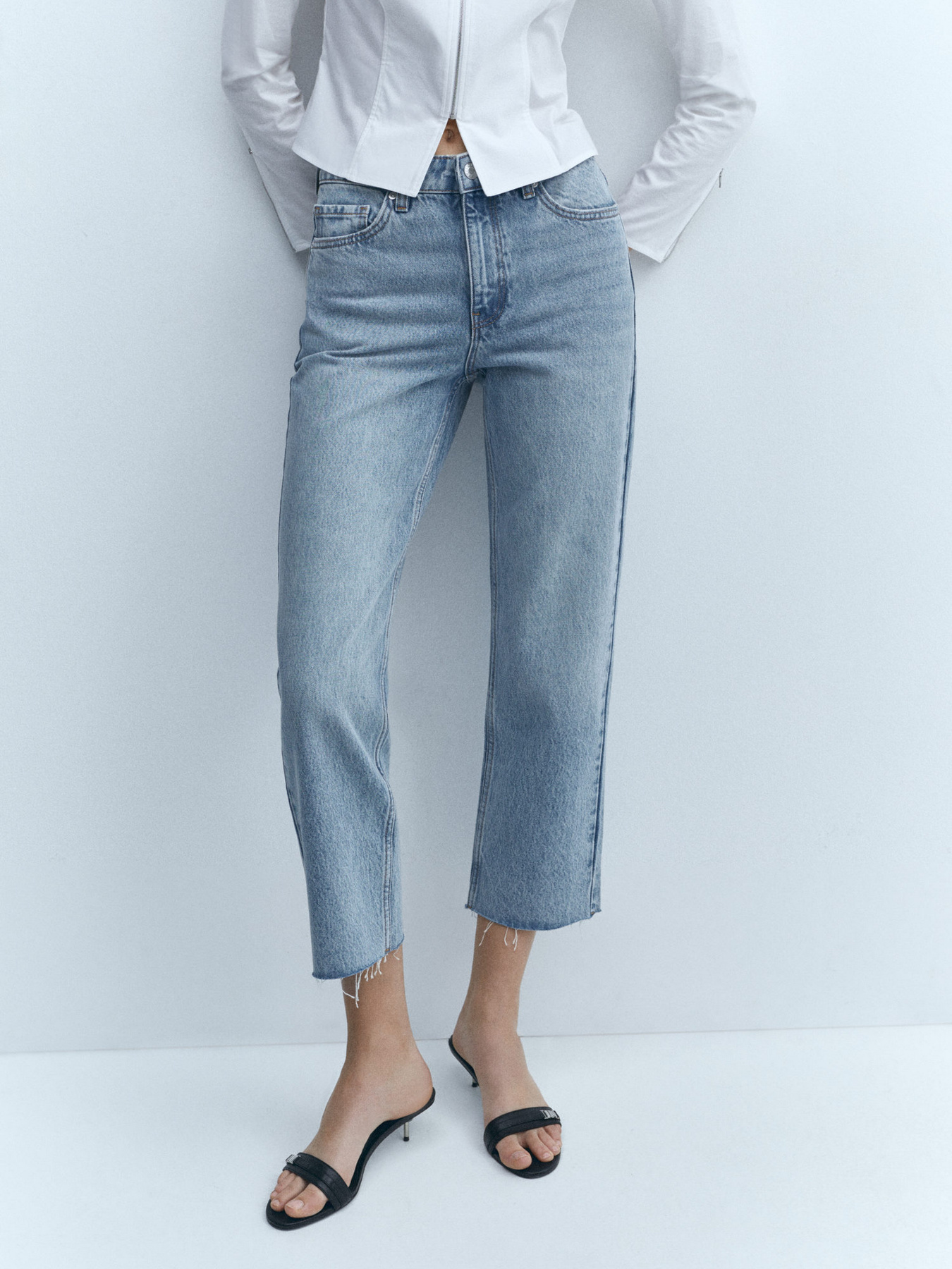Джинсы MANGO BLANCA модель 67095742_TM Фото