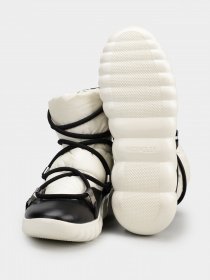 Ботинки и сапоги Moncler модель 12112091_білий з чорним Фото