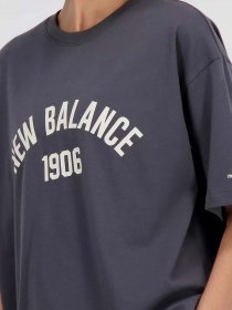 Футболки и поло New Balance Essentials Varsity модель WT33554ACK Фото