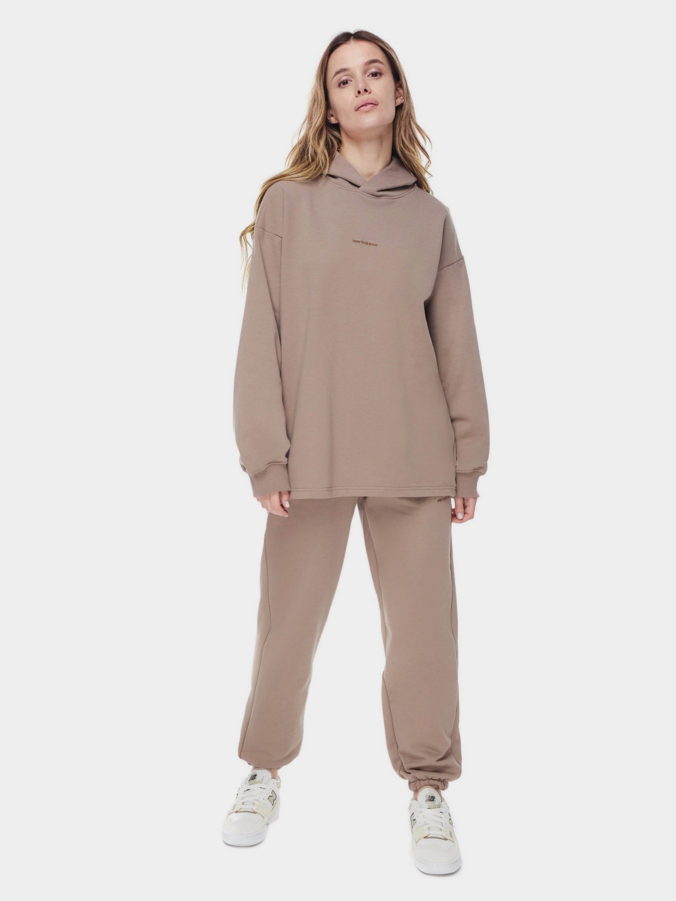 Худи и свитшоты New Balance Athletics Linear модель WT33555MS Худи и свитшоты New Balance Athletics Linear модель WT33555MS Фото