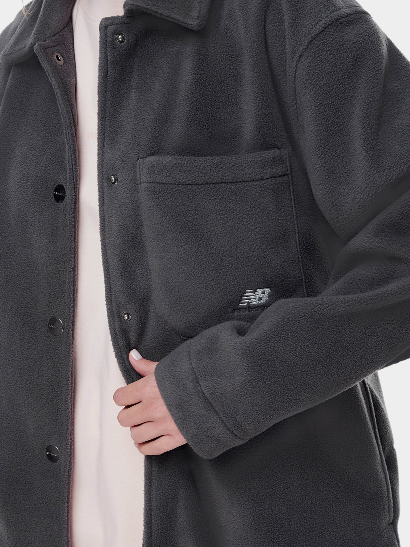 Худі та світшоти New Balance Athletics Polarfleece модель WJ33513ACK Фото