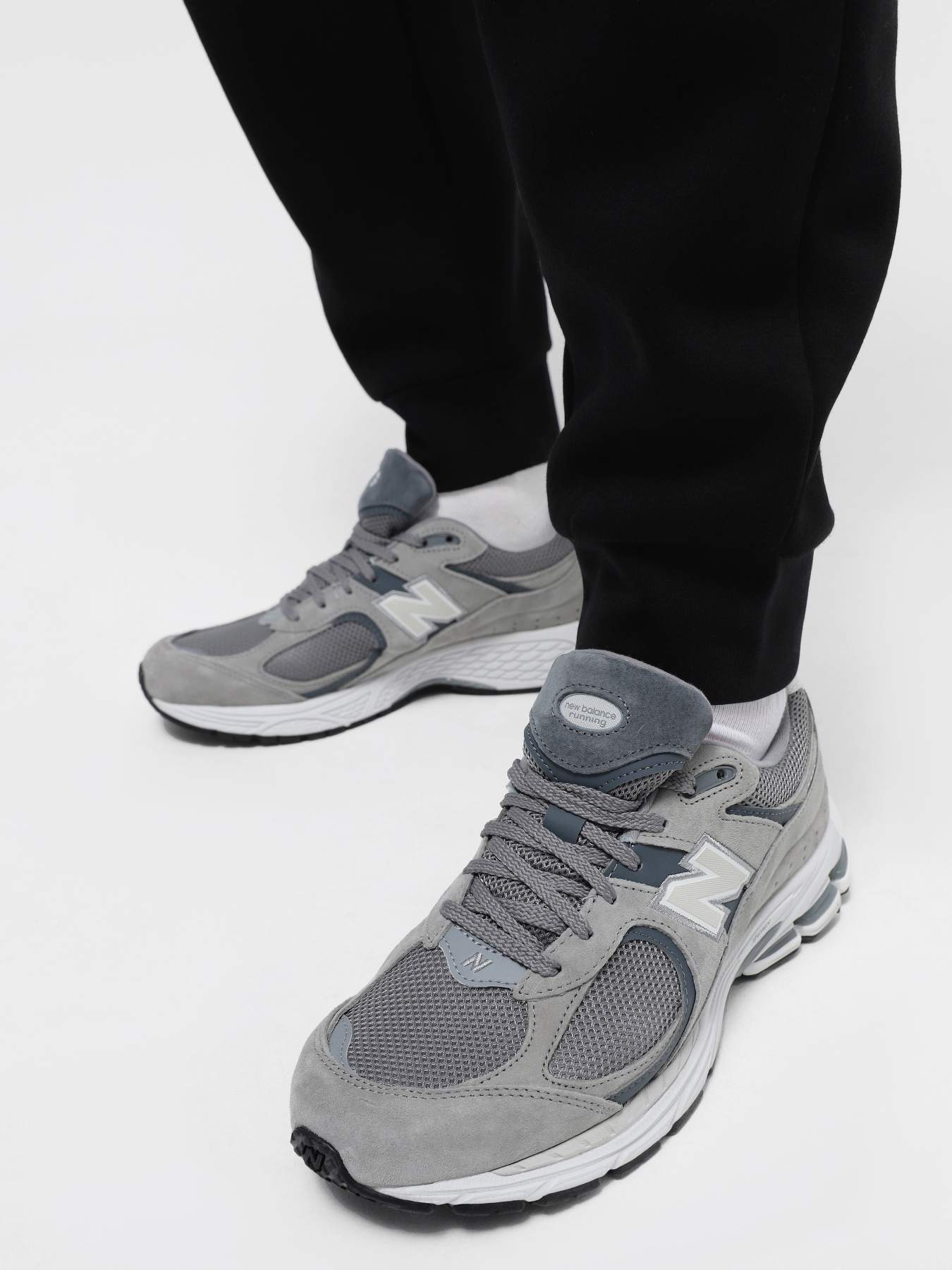 Кроссовки New Balance 2002R модель M2002RST Фото