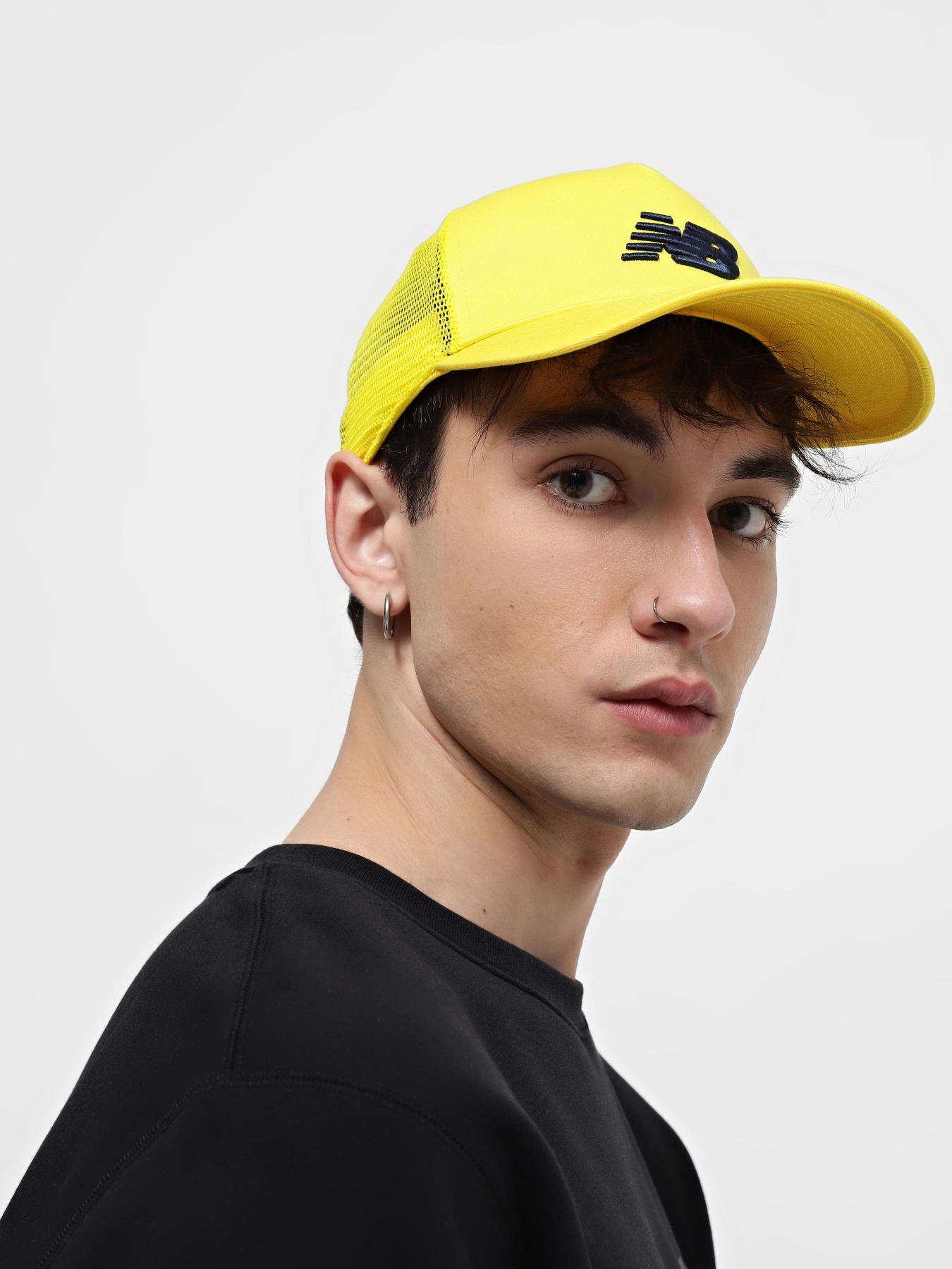 Шапки и кепки New Balance LIFESTYLE ATHLETICS TRUCKER модель LAH01001LMZ Шапки и кепки New Balance LIFESTYLE ATHLETICS TRUCKER модель LAH01001LMZ Фото