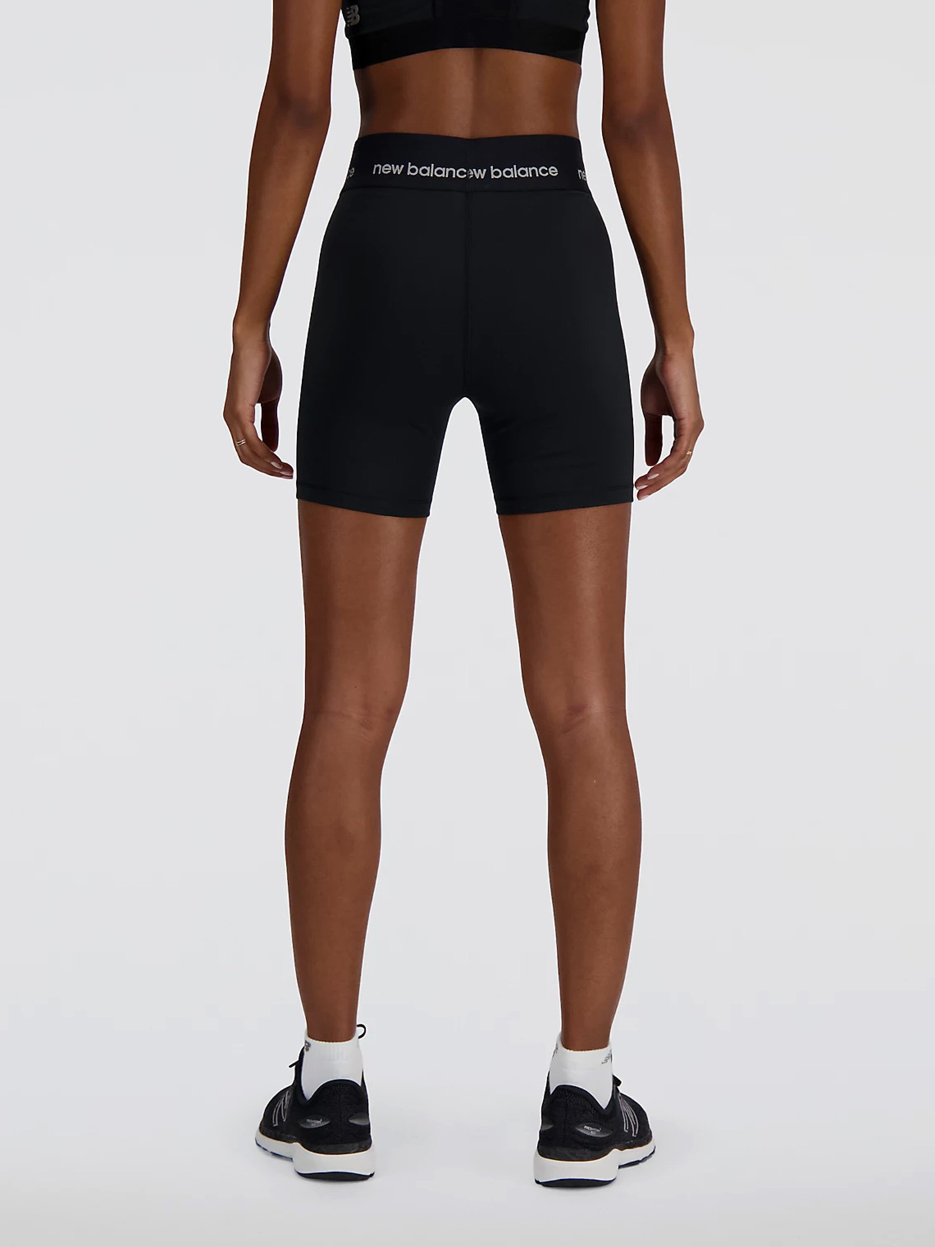 Шорти New Balance SLEEK 5 INCH модель WS41182BK Шорти New Balance SLEEK 5 INCH модель WS41182BK Фото