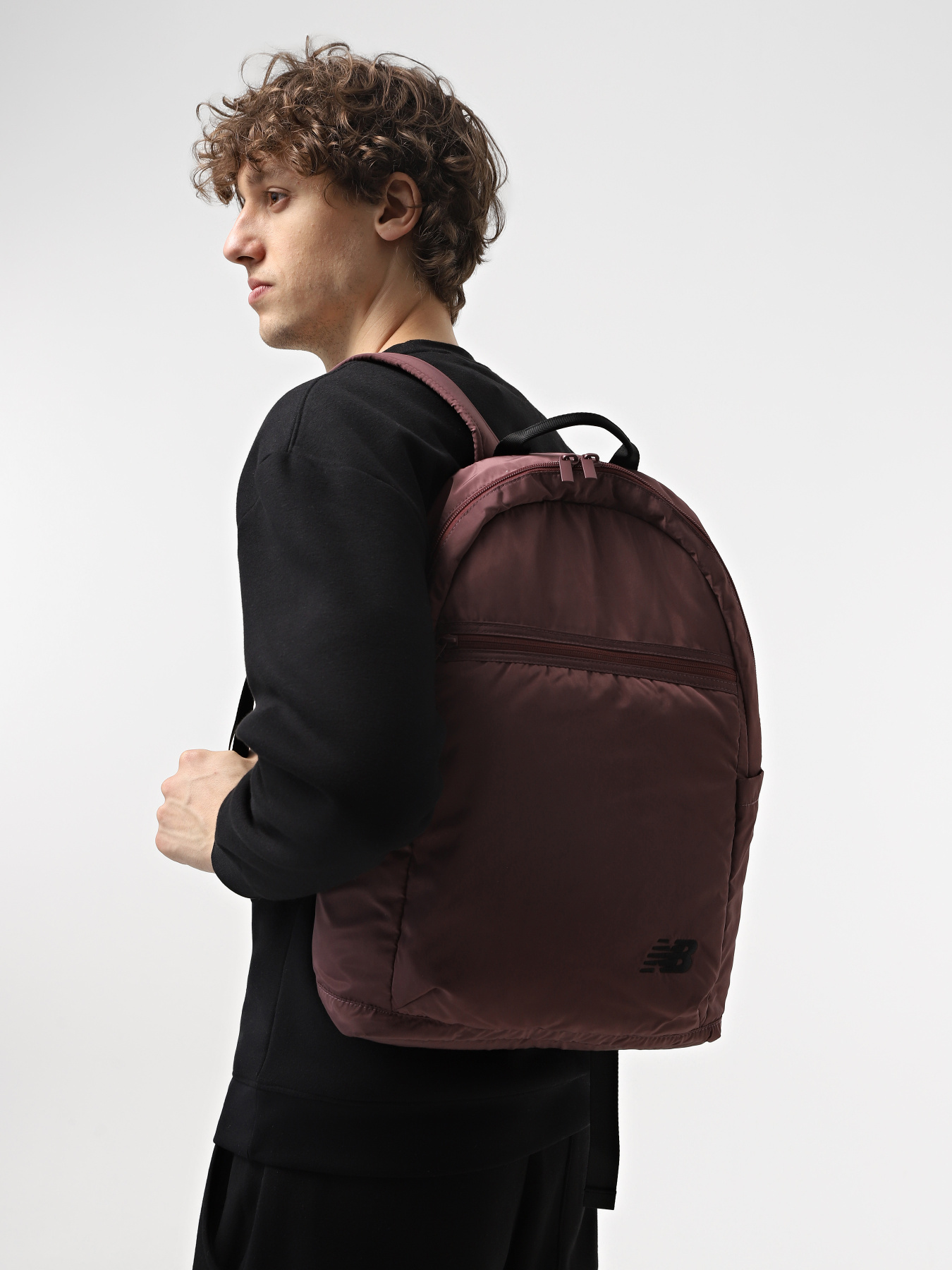 Рюкзаки New Balance TOTE 8L модель LAB23083LIE Рюкзаки New Balance TOTE 8L модель LAB23083LIE Фото