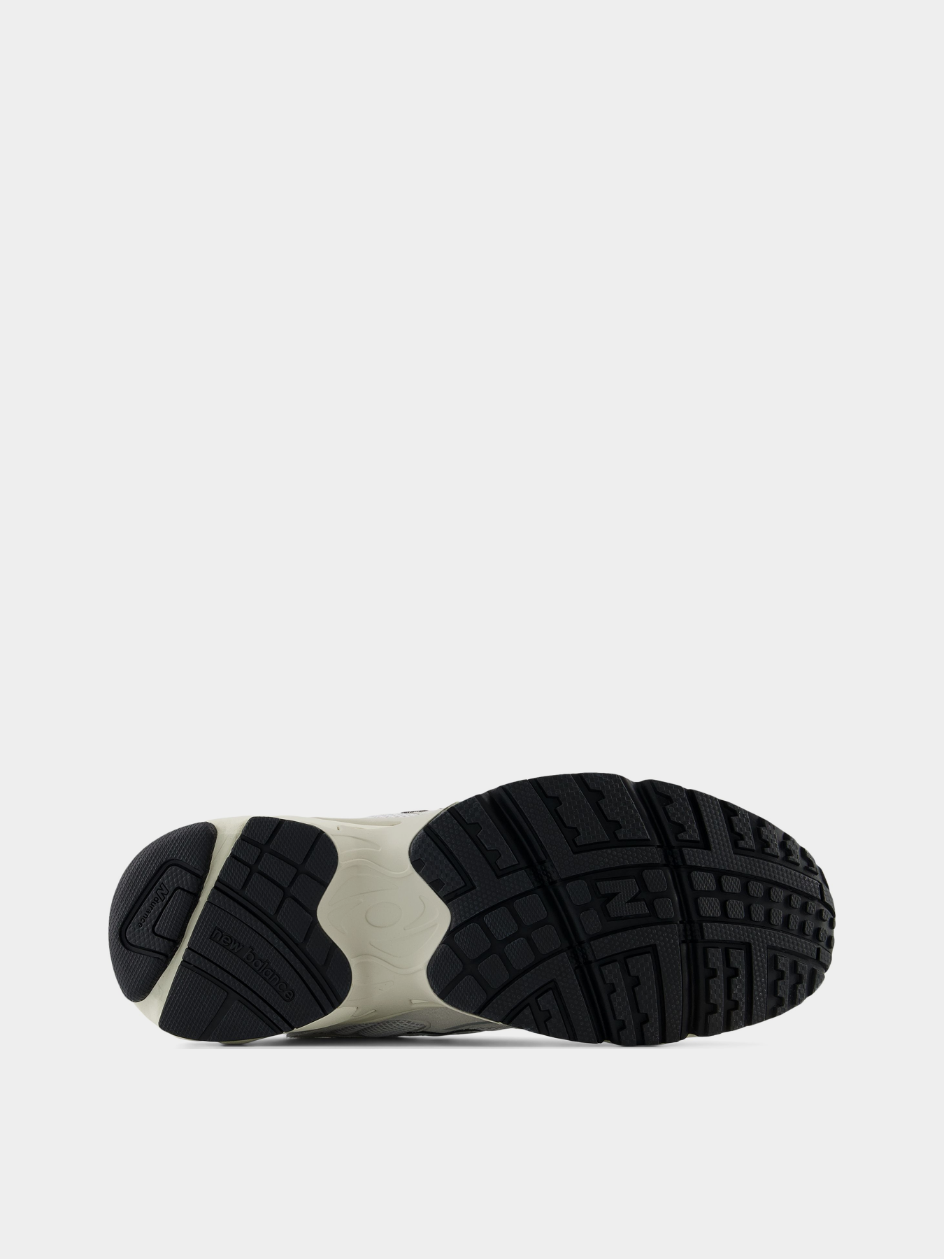 Кросівки New Balance 725 модель ML725BA Кросівки New Balance 725 модель ML725BA Фото