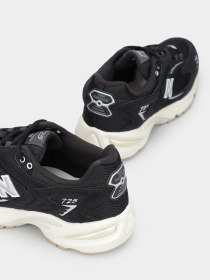 Кросівки New Balance 725 модель ML725BB Фото