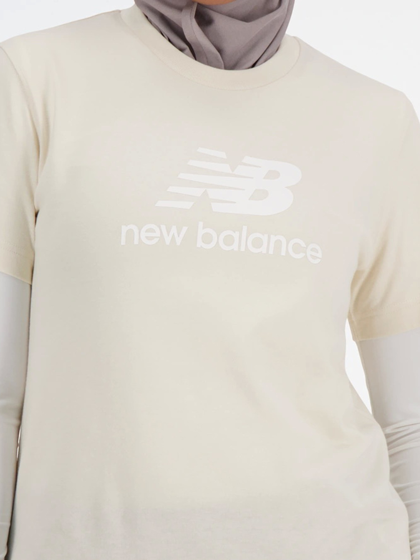 Футболки і поло New Balance ESSENTIALS STACKED модель WT41502LIN Футболки і поло New Balance ESSENTIALS STACKED модель WT41502LIN Фото