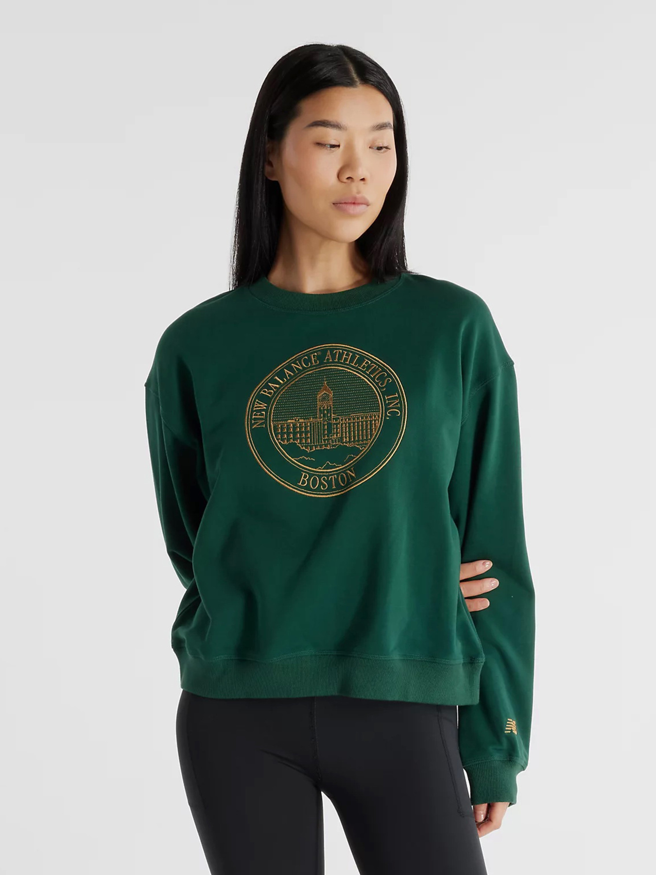 Худі та світшоти New Balance ATHLETICS FRENCH TERRY CREST C модель WT43553NWG Худі та світшоти New Balance ATHLETICS FRENCH TERRY CREST C модель WT43553NWG Фото