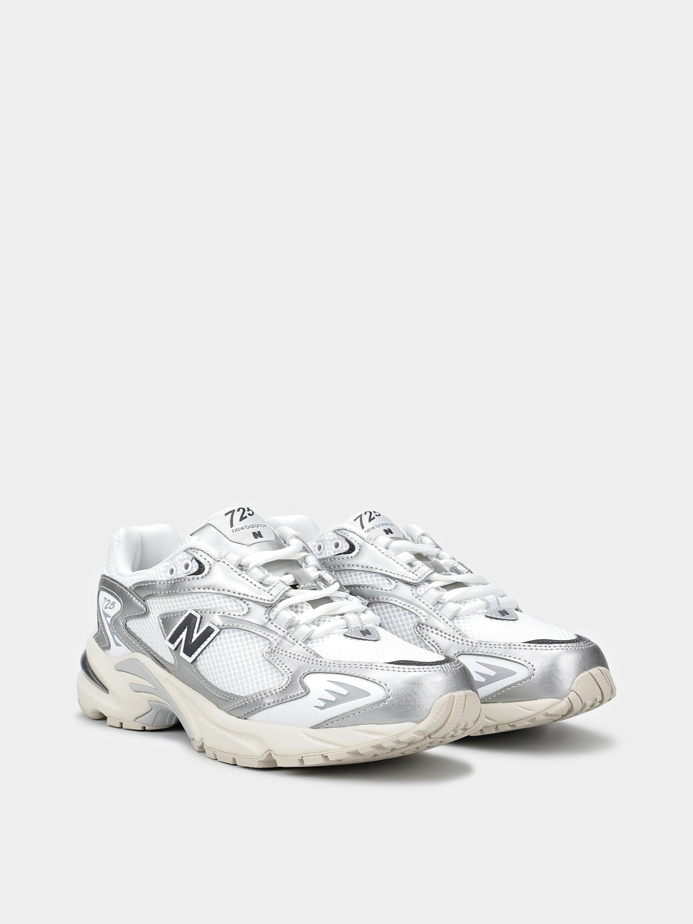 Кросівки New Balance 725 модель ML725CG Кросівки New Balance 725 модель ML725CG Фото
