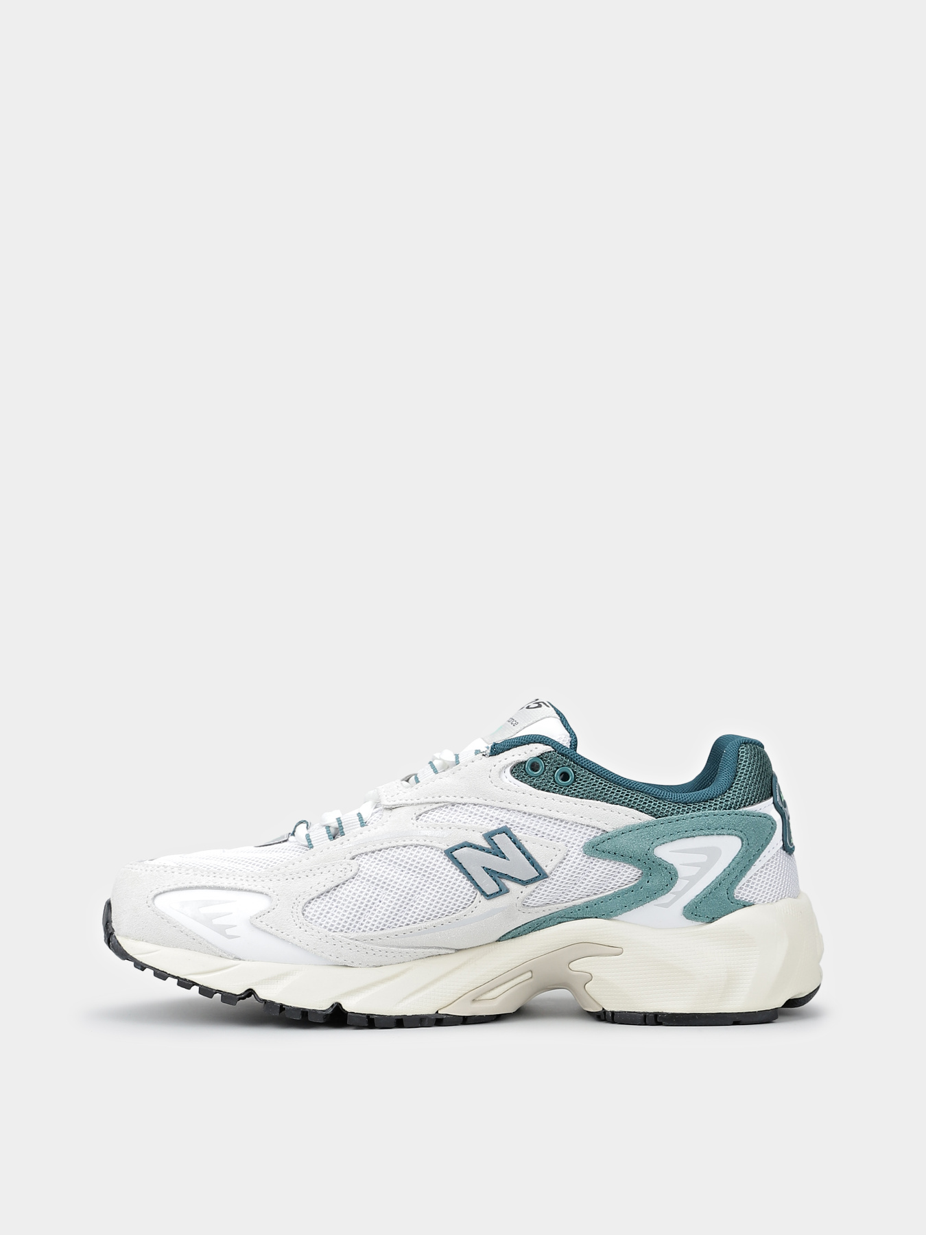 Кросівки New Balance 725 модель ML725CM Фото