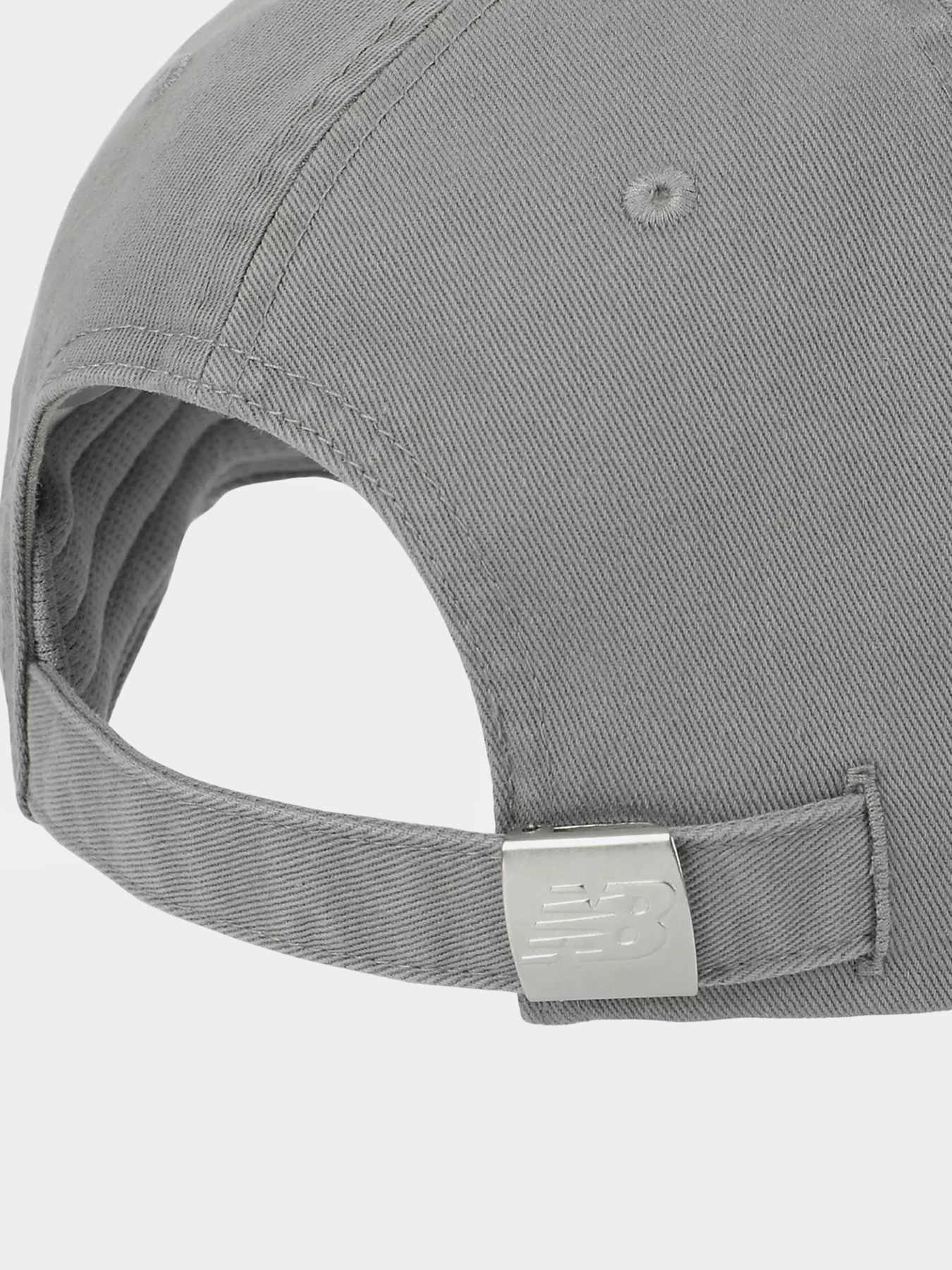 Шапки та кепки New Balance 6 PANEL CLASSIC HAT V 2.0 модель LAH51004SLA Шапки та кепки New Balance 6 PANEL CLASSIC HAT V 2.0 модель LAH51004SLA Фото