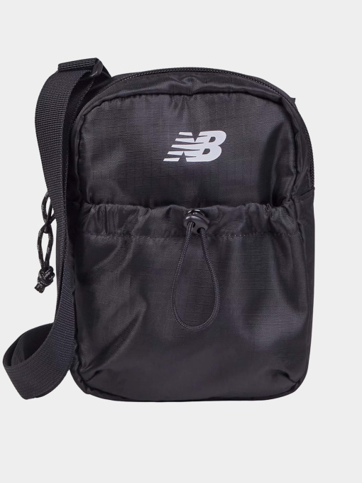 Сумки New Balance ESSENTIALS 20L модель LAB51901BK Фото
