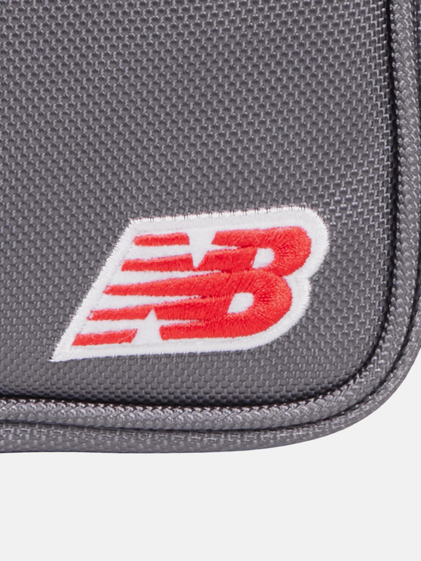 Сумки New Balance LEGACE ICON модель LAB51531CAS Фото