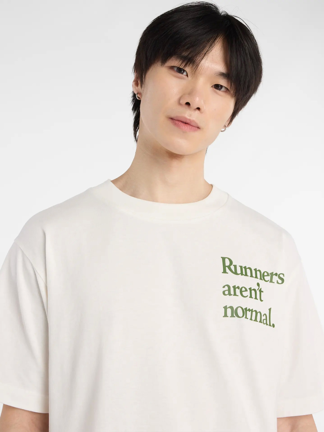 Футболки и поло New Balance RUNNERS ARENT NORMAL модель MT53921SST Футболки и поло New Balance RUNNERS ARENT NORMAL модель MT53921SST Фото