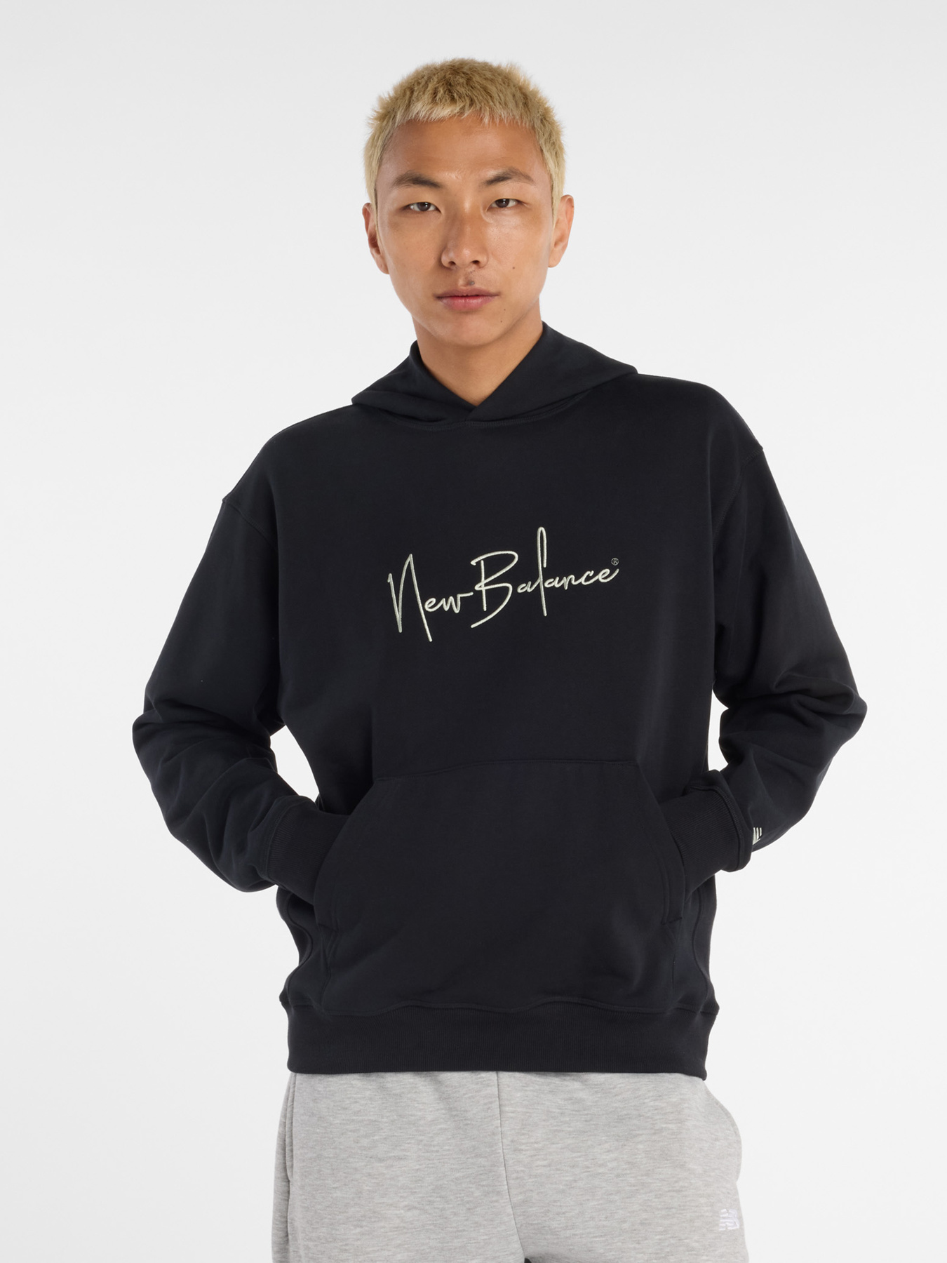 Худі та світшоти New Balance ATHELTICS SIGNATURE модель MT53938BK Худі та світшоти New Balance ATHELTICS SIGNATURE модель MT53938BK Фото