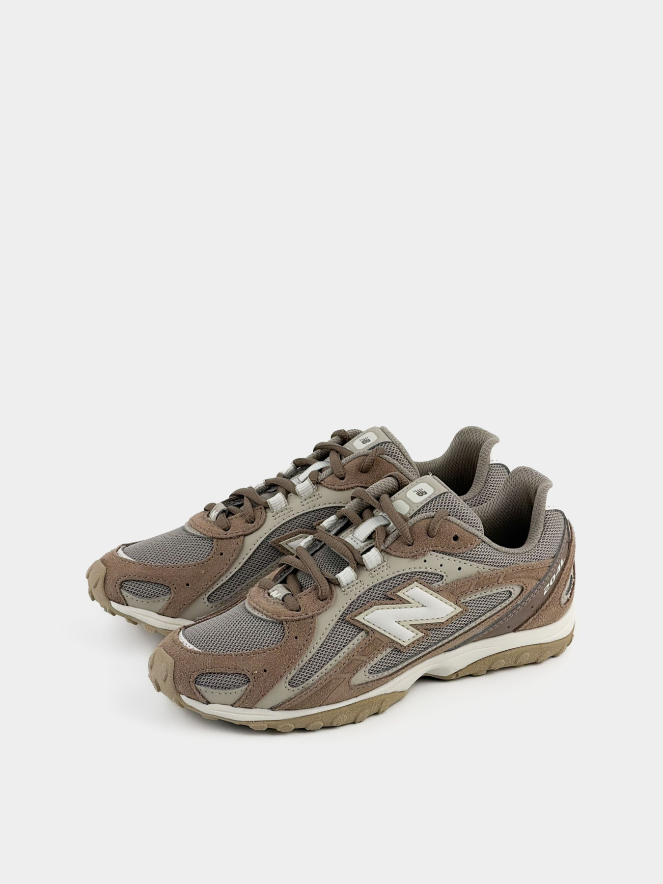 Кросівки New Balance 204 модель U204L155 Фото