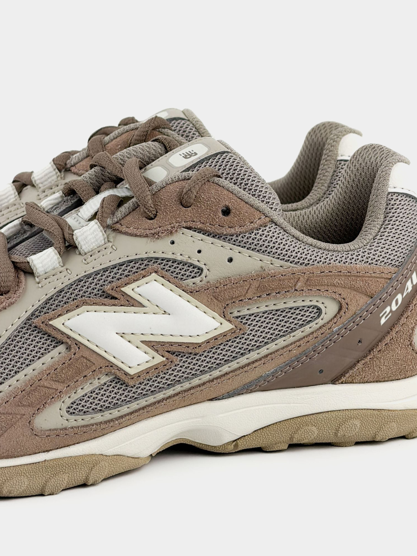 Кросівки New Balance 204 модель U204L155 Фото