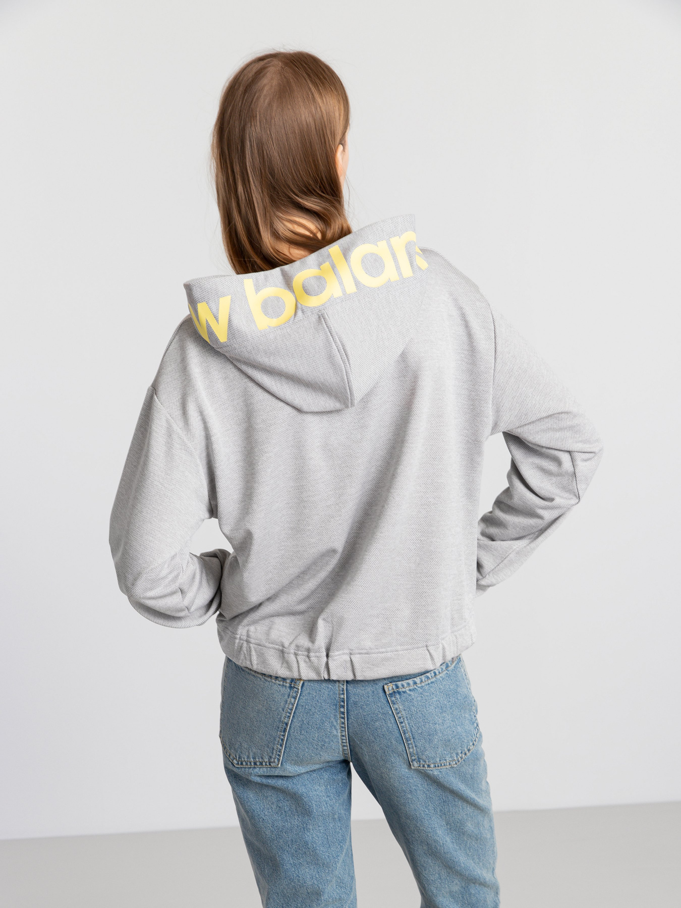 Худі та світшоти New Balance Relentless модель WT11169AG Худі та світшоти New Balance Relentless модель WT11169AG Фото
