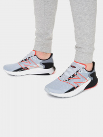 Кросівки New Balance FUEL CELL PROPEL V2 модель MFCPRCL2 Фото