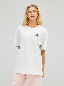 Футболки и поло New Balance Classic Logo модель UT21503SAH Фото