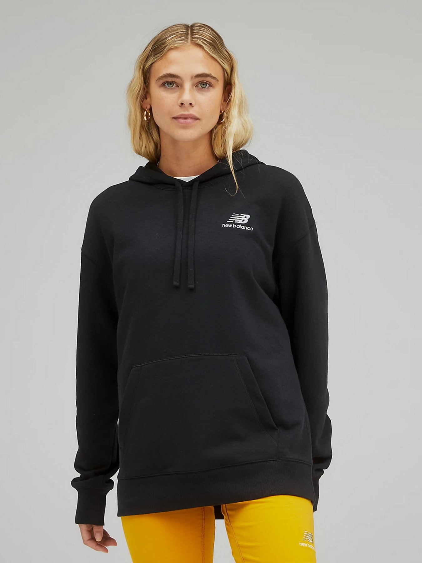 Худі та світшоти New Balance Uni-ssentials French Terry модель UT21500BK Худі та світшоти New Balance Uni-ssentials French Terry модель UT21500BK Фото