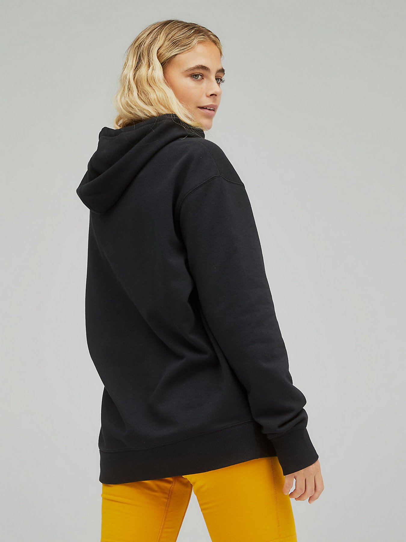 Худі та світшоти New Balance Uni-ssentials French Terry модель UT21500BK Худі та світшоти New Balance Uni-ssentials French Terry модель UT21500BK Фото