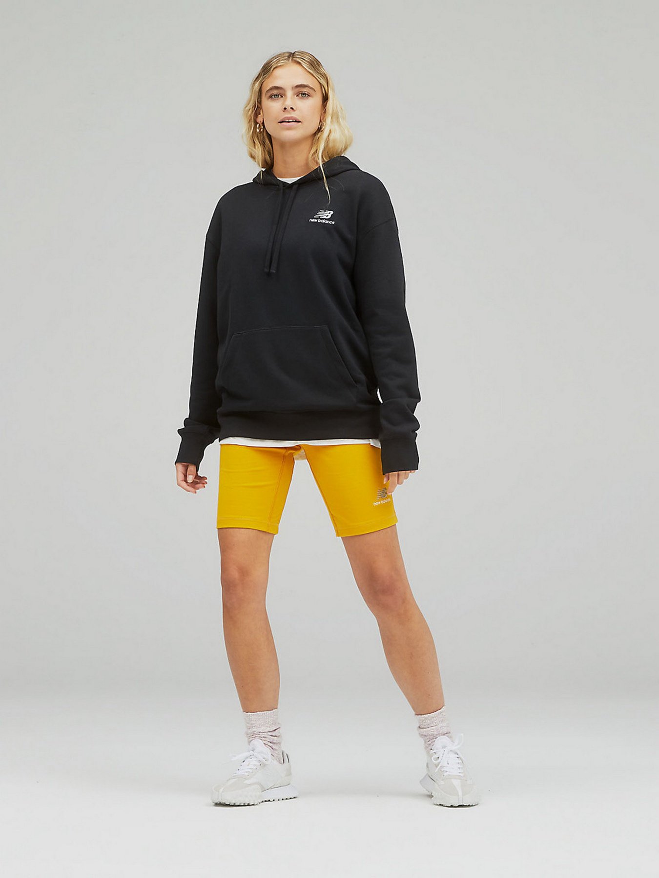 Худі та світшоти New Balance Uni-ssentials French Terry модель UT21500BK Худі та світшоти New Balance Uni-ssentials French Terry модель UT21500BK Фото