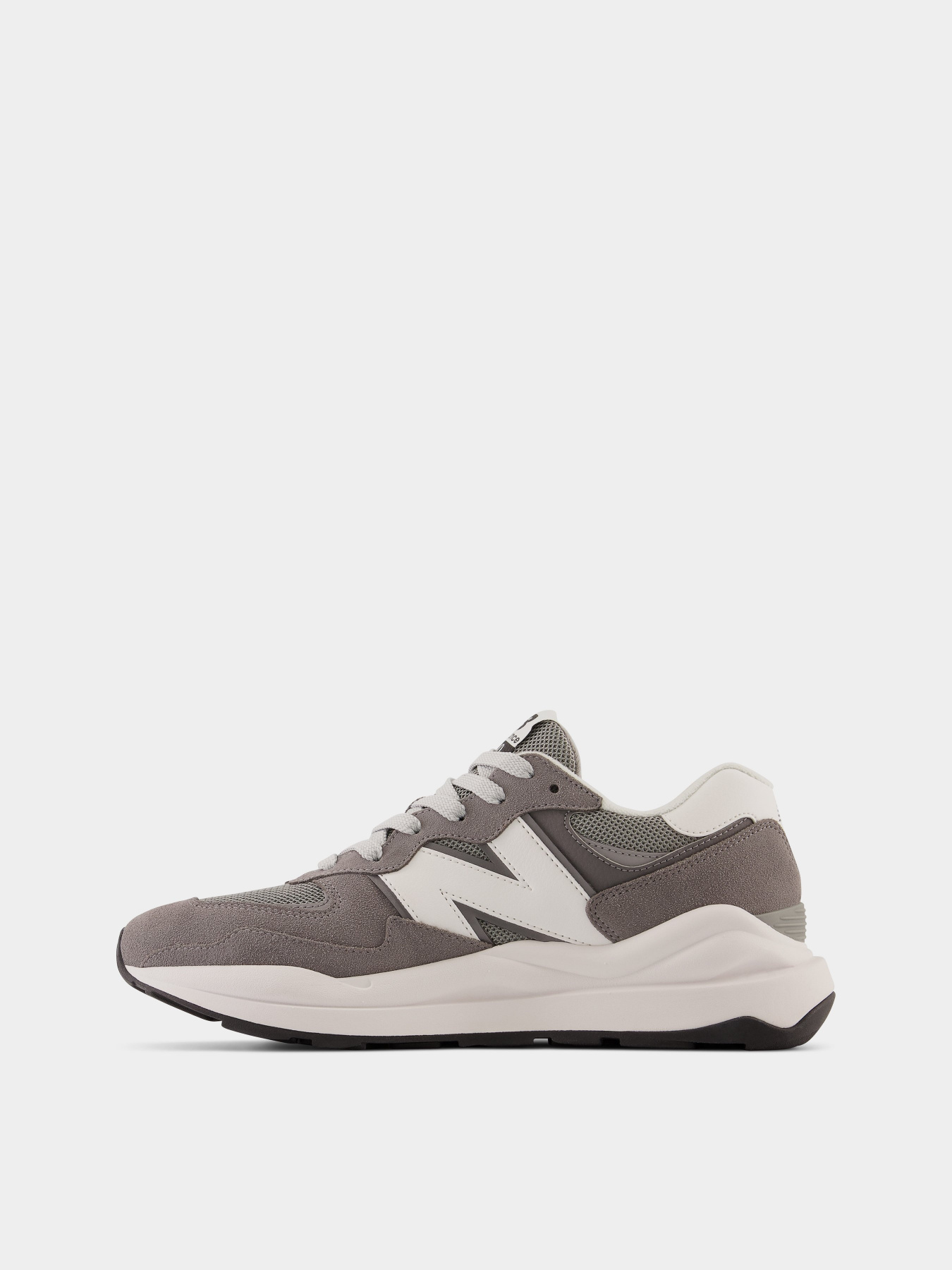 Кроссовки New Balance 574 модель M5740VPB Фото