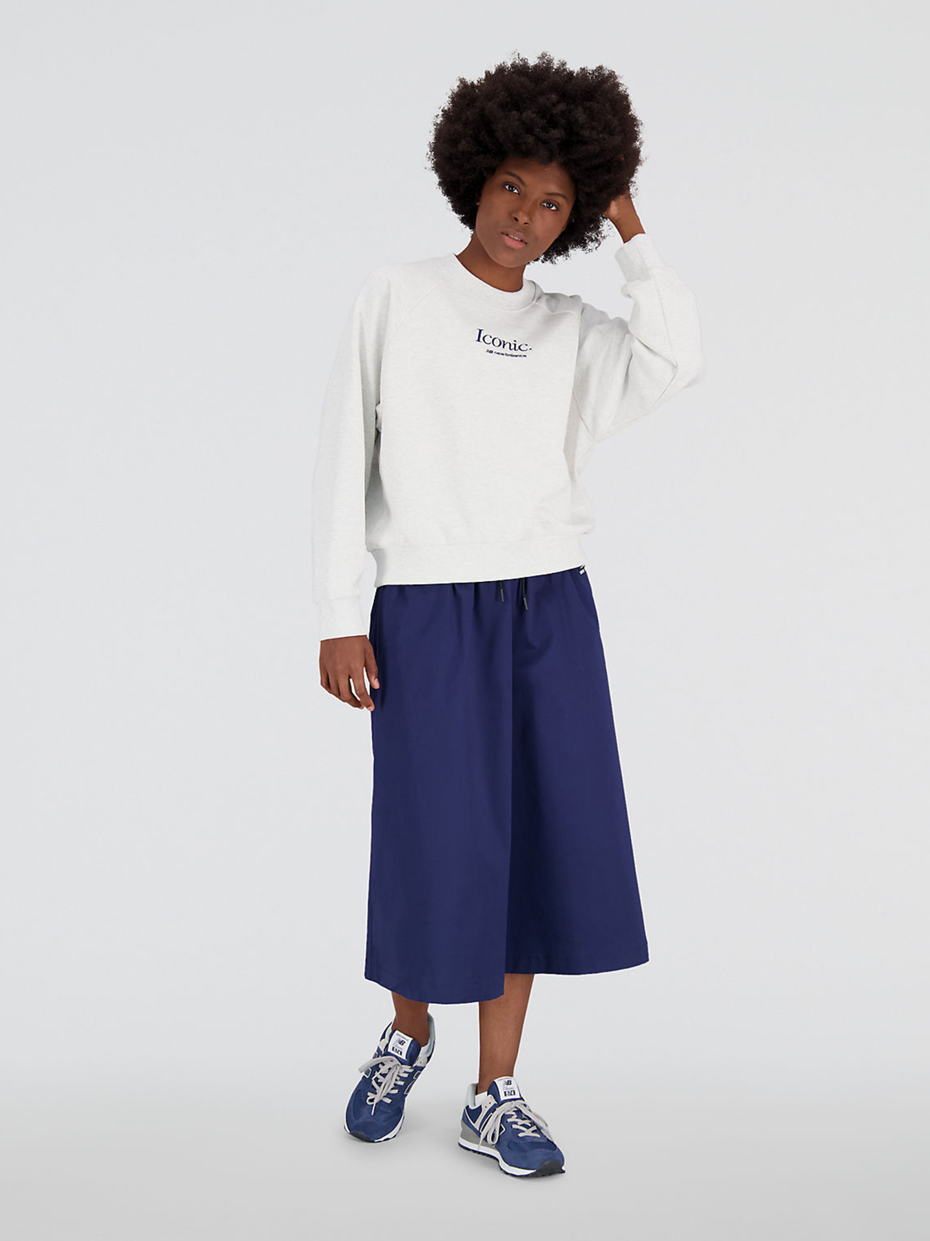 Худі та світшоти New Balance Athletics Icono-Graphic модель WT31557SAH Фото
