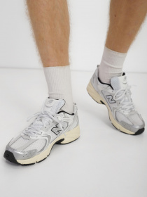 Кросівки New Balance 530 модель MR530TA Фото