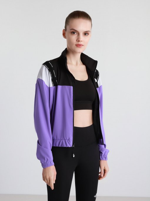 Куртки та дублянки The North Face Mountain Athletics модель NF0A5563ZBS1 Фото