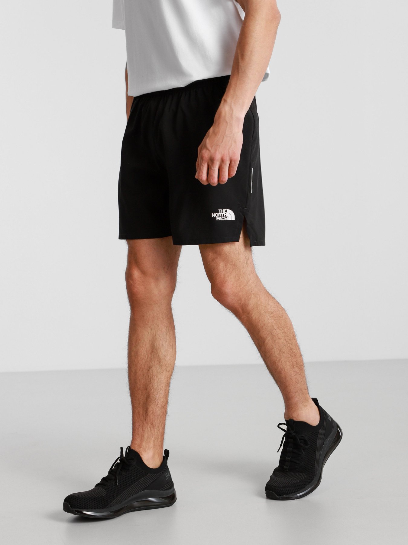 Шорти The North Face Movmynt Short модель NF0A537LJK31 Фото