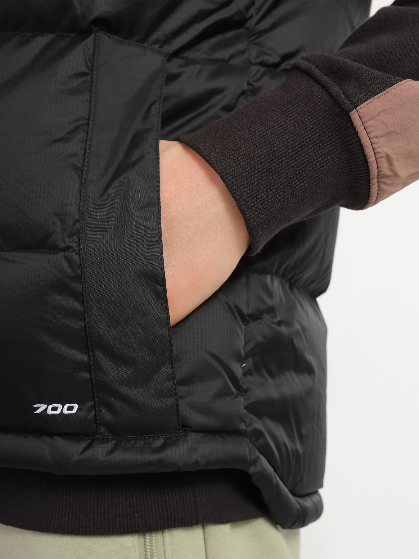 Куртки та дублянки The North Face Diablo Down Gilet модель NF0A4M9KKX71 Куртки та дублянки The North Face Diablo Down Gilet модель NF0A4M9KKX71 Фото