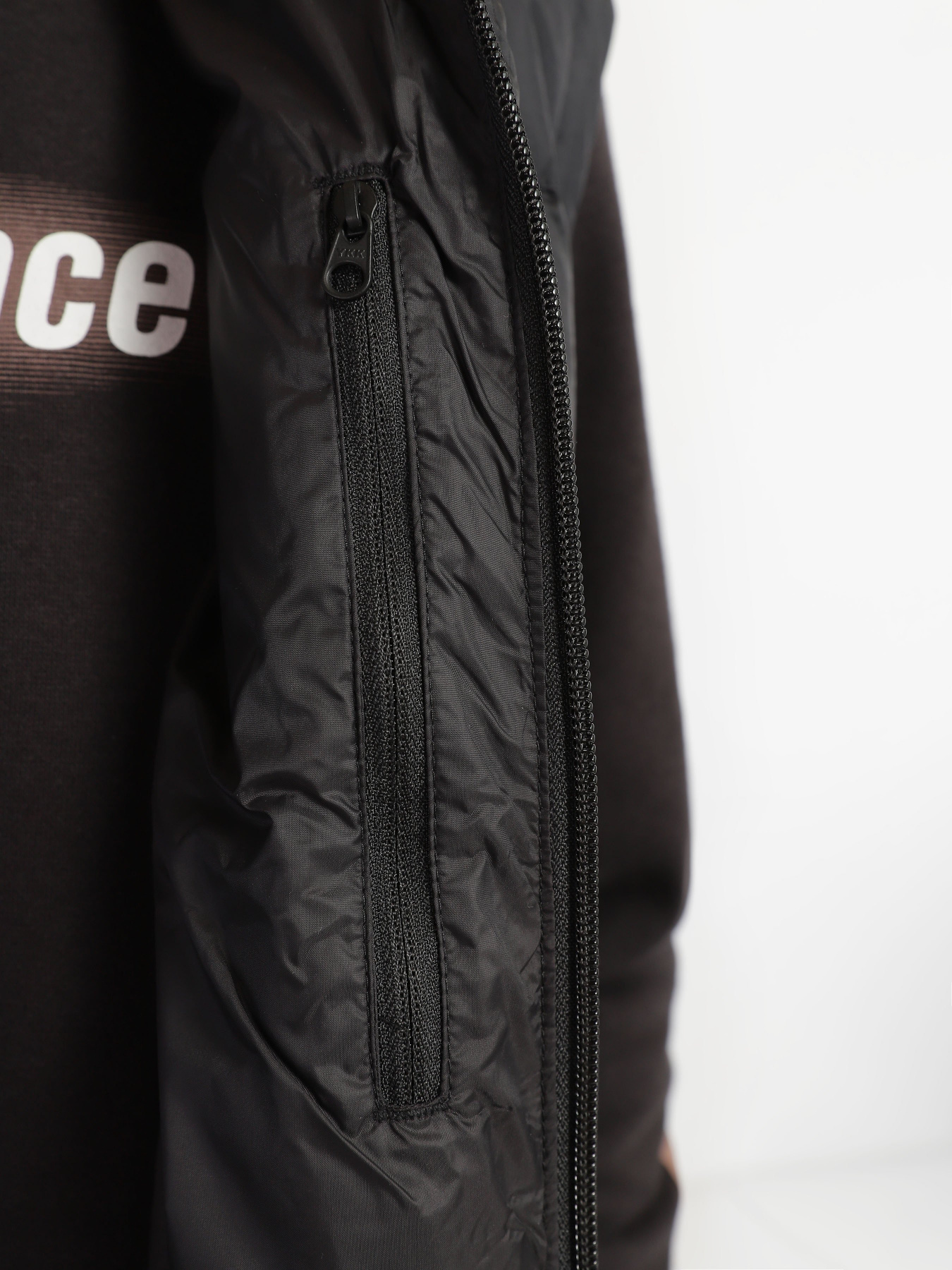 Куртки та дублянки The North Face Diablo Down Gilet модель NF0A4M9KKX71 Куртки та дублянки The North Face Diablo Down Gilet модель NF0A4M9KKX71 Фото