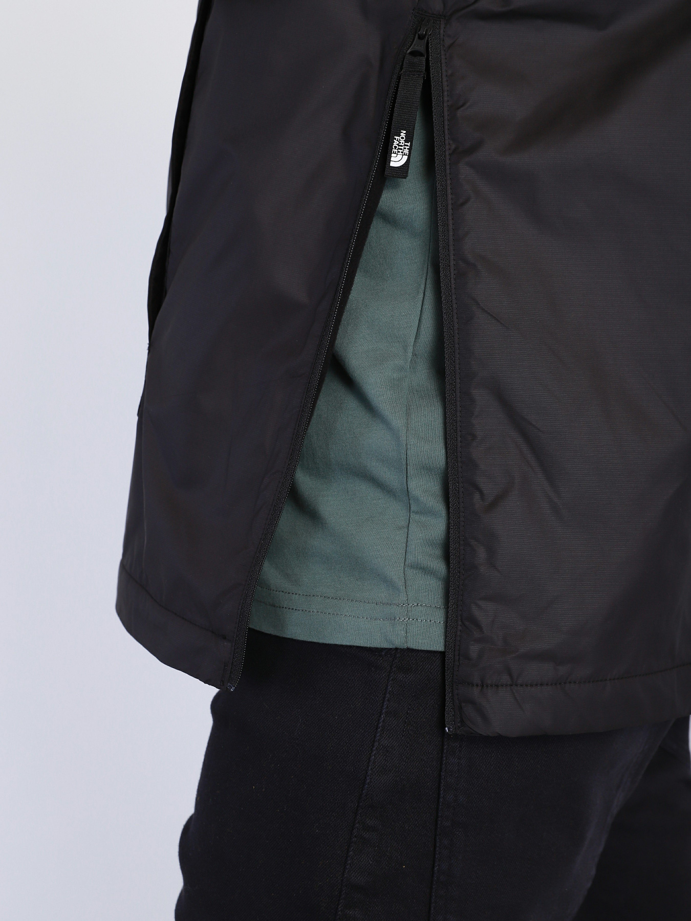 Куртки та дублянки The North Face Insulated модель NF0A558IJK31 Фото