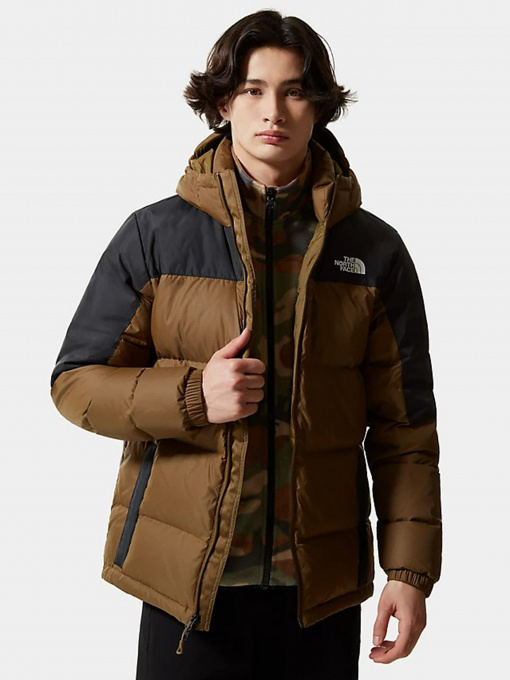 Куртки та дублянки The North Face Diablo модель NF0A4M9LWMB1 Фото