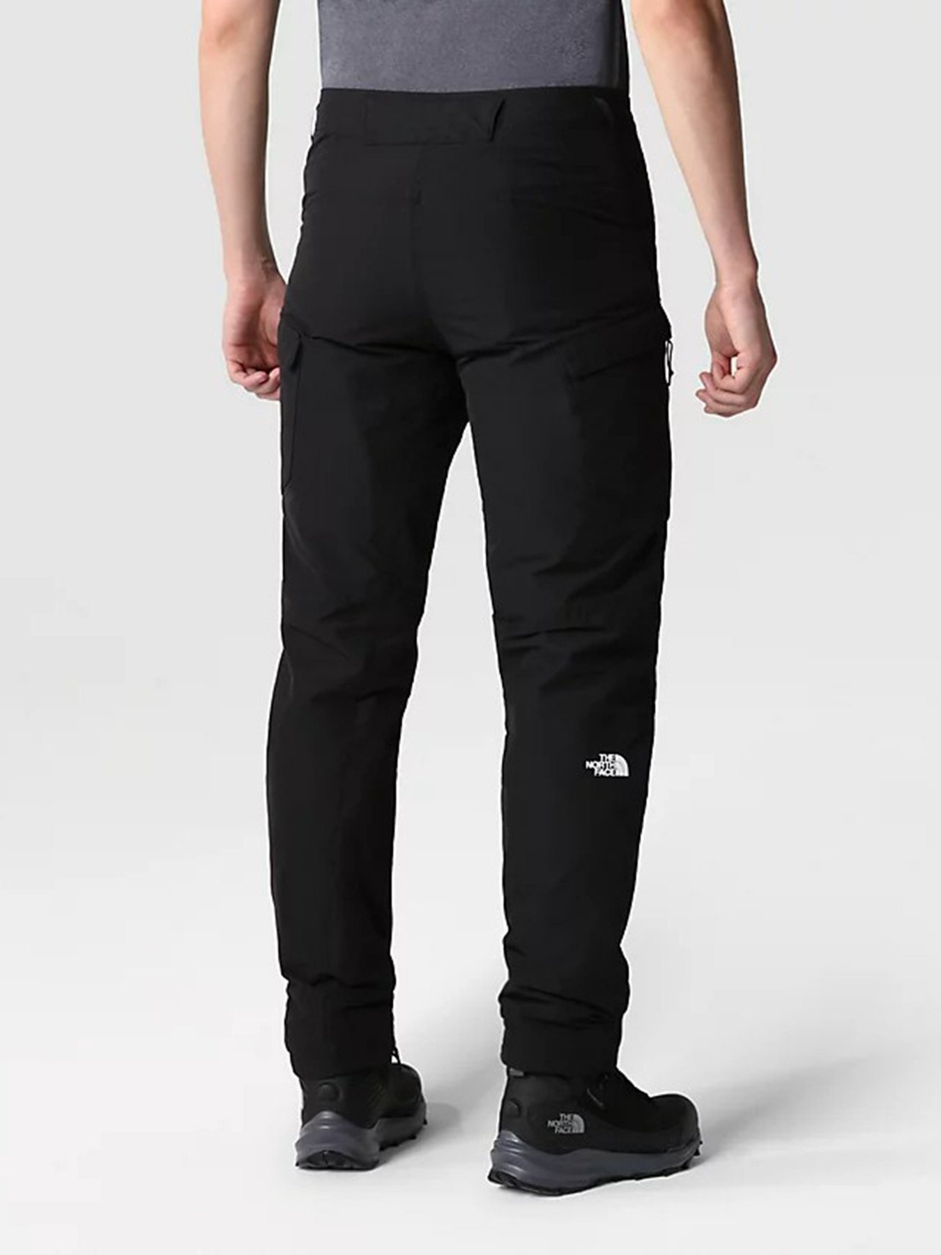 Брюки The North Face Winter Exploration Regular Tapered Cargo модель NF0A7Z94JK31 Брюки The North Face Winter Exploration Regular Tapered Cargo модель NF0A7Z94JK31 Фото