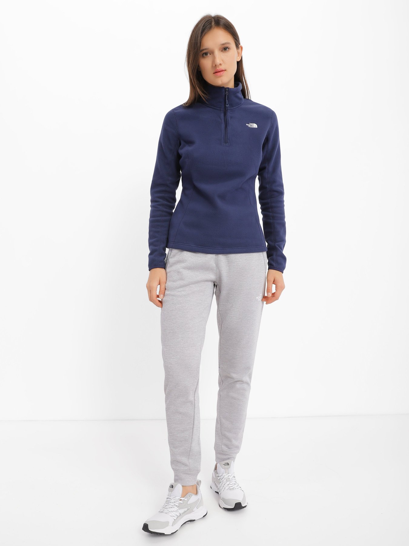 Худі та світшоти The North Face Resolve 1/4 Zip модель NF0A4SVX8K21 Худі та світшоти The North Face Resolve 1/4 Zip модель NF0A4SVX8K21 Фото