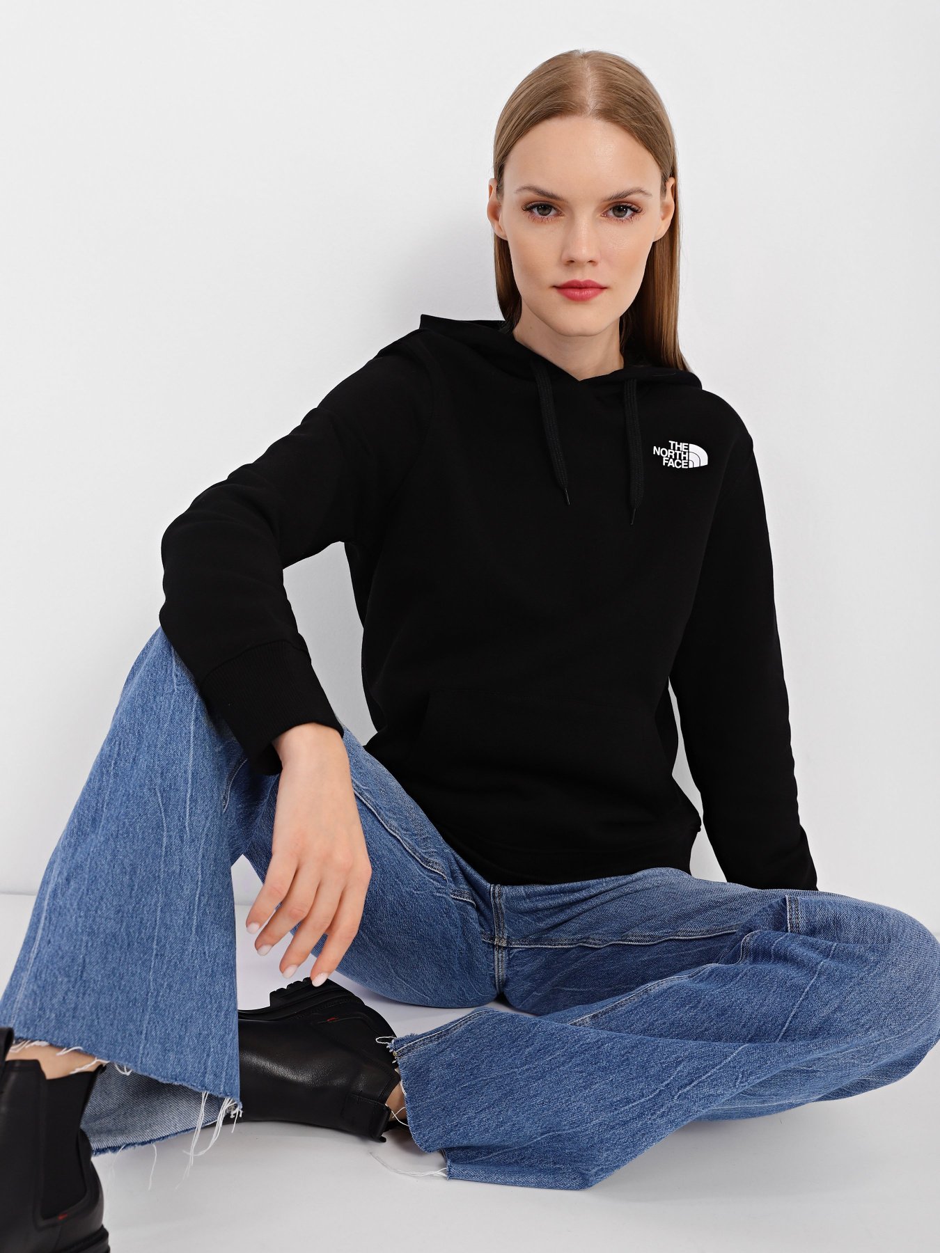 Худі та світшоти The North Face Simple Dome модель NF0A7X2TJK31 Худі та світшоти The North Face Simple Dome модель NF0A7X2TJK31 Фото