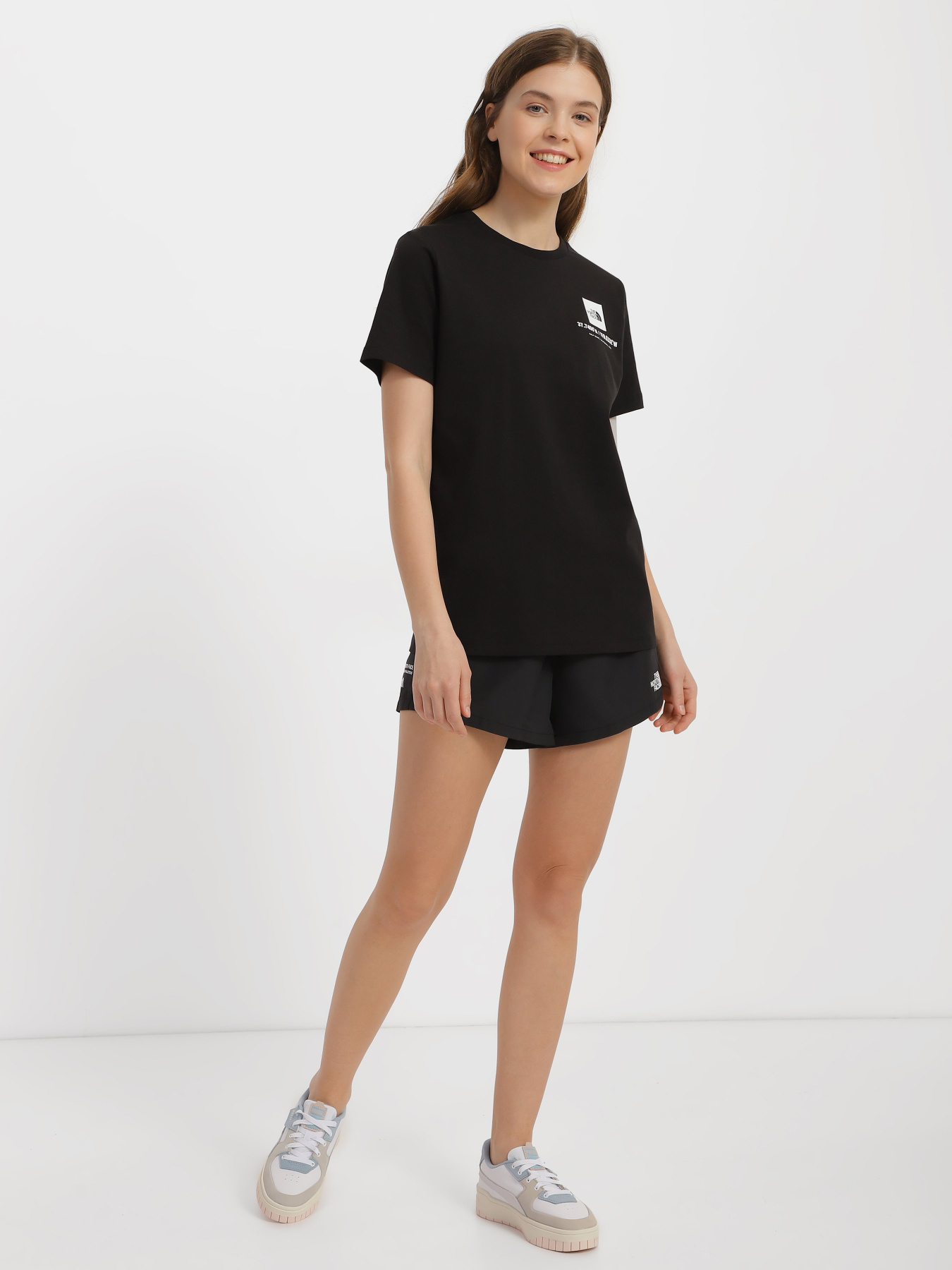 Шорти The North Face Ma модель NF0A7ZB3JK31 Фото