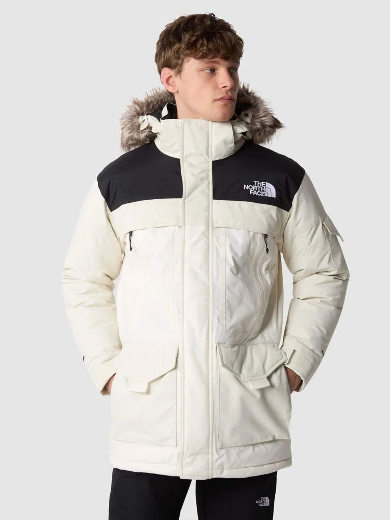 Куртки та дублянки The North Face McMurdo 2 модель NF00CP07Q4C1 Фото