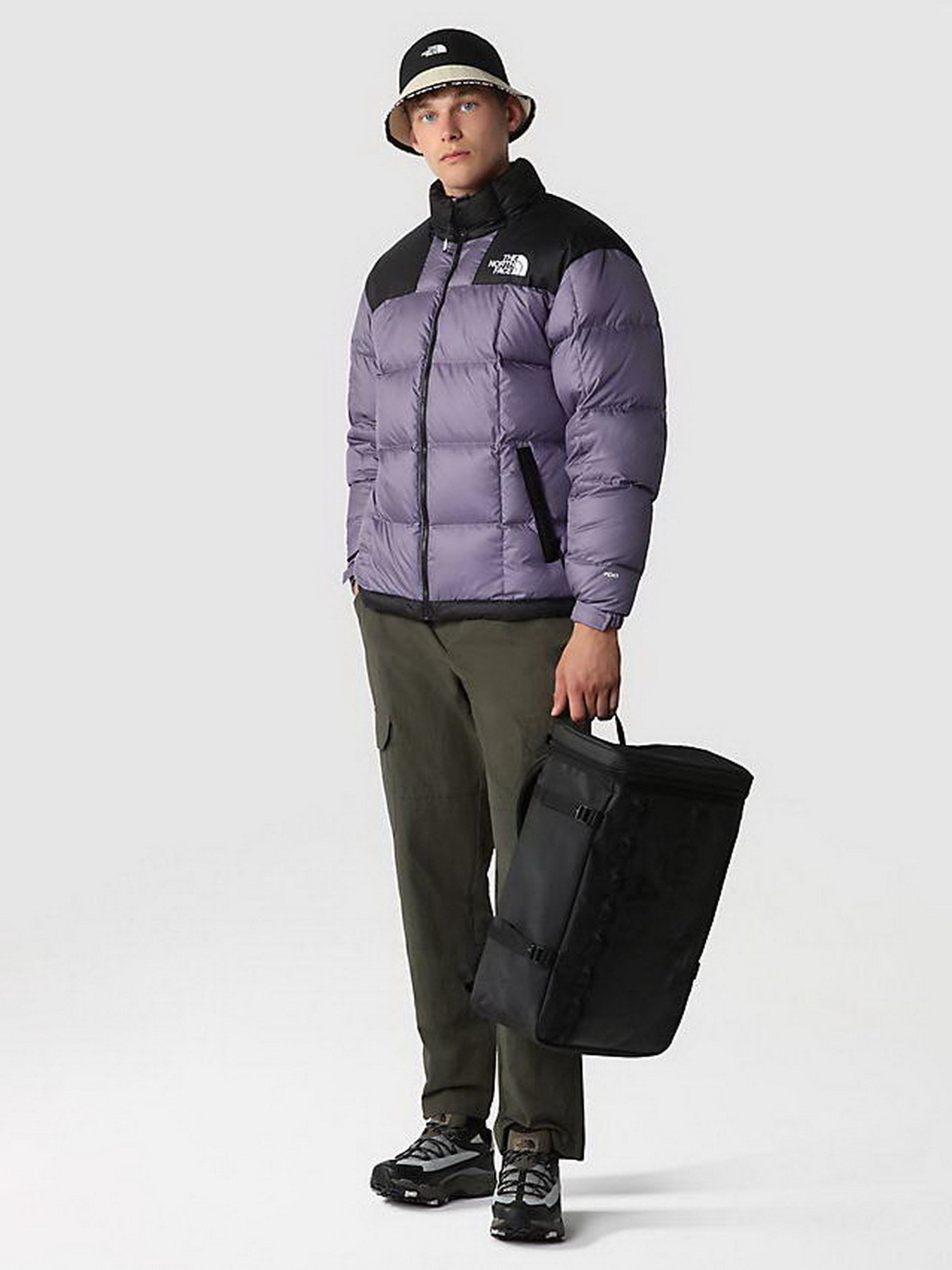 Куртки та дублянки The North Face LHOTSE модель NF0A3Y23N141 Фото